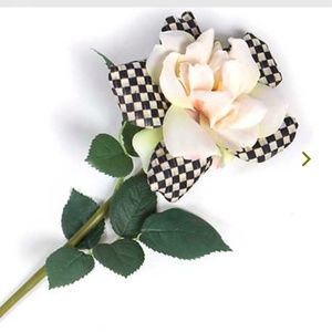 Mackenzie-Childs Flowers